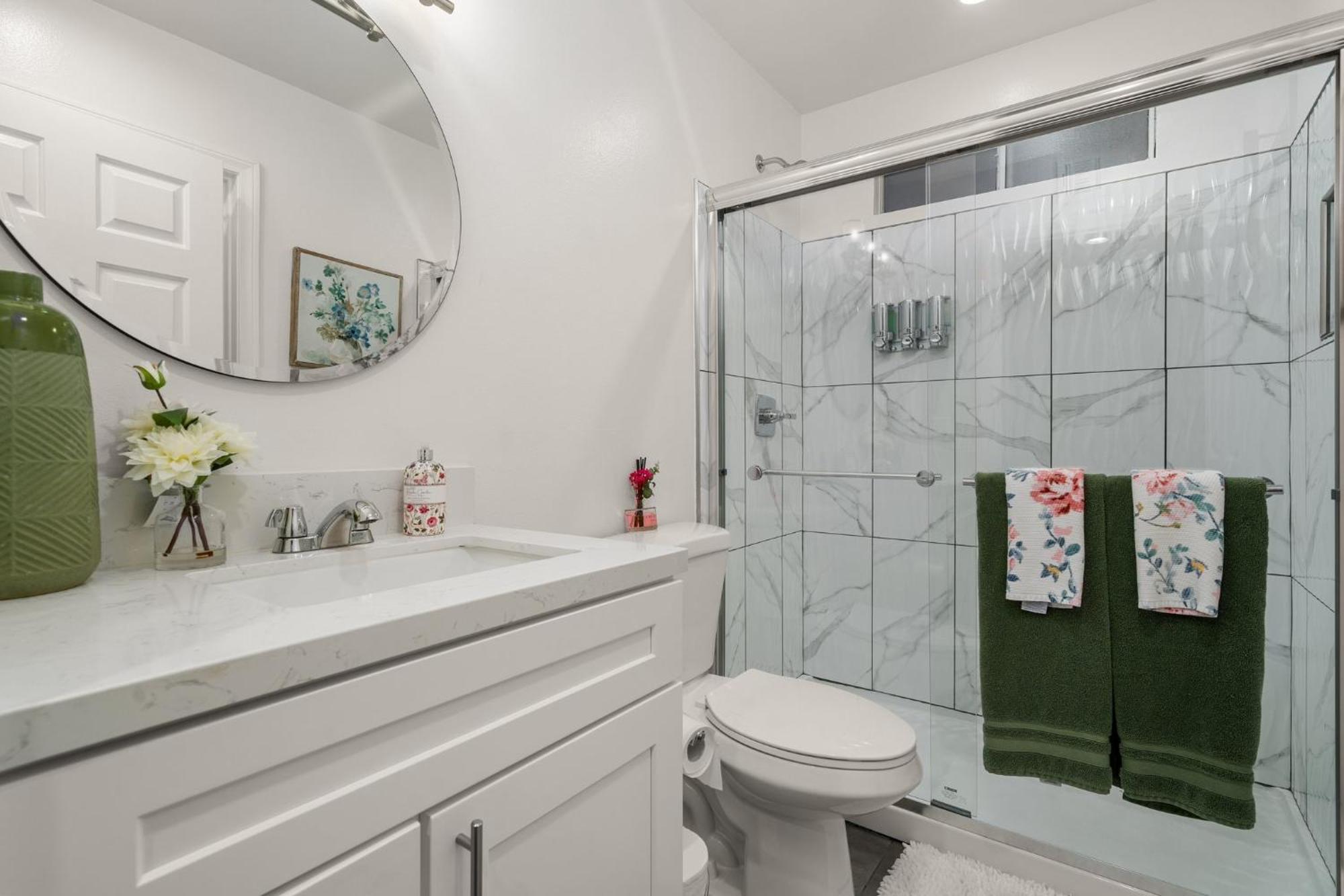 The Avalon - 35 Percent Off July 2025! Fees Casa vacanze