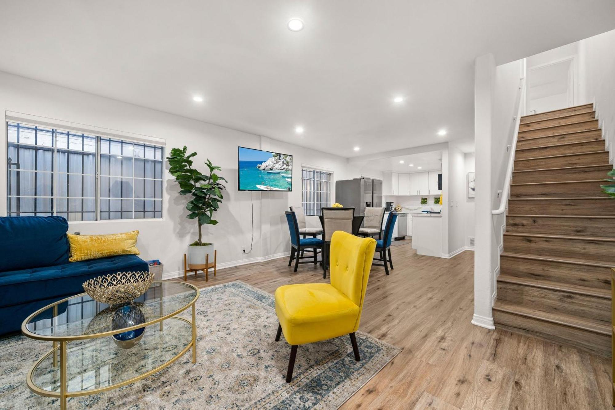 The Avalon - 35 Percent Off July 2025! Fees * Los Angeles